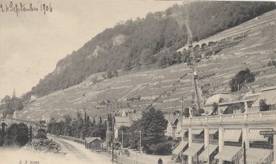 Riant-Château Montreux — suite chambre avec lumière naturelle et finitions classiques