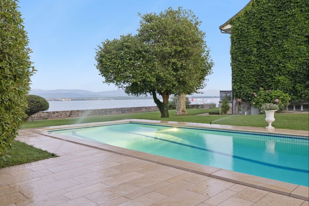 Exceptional Waterfront Villa with Private Marina in Nyon