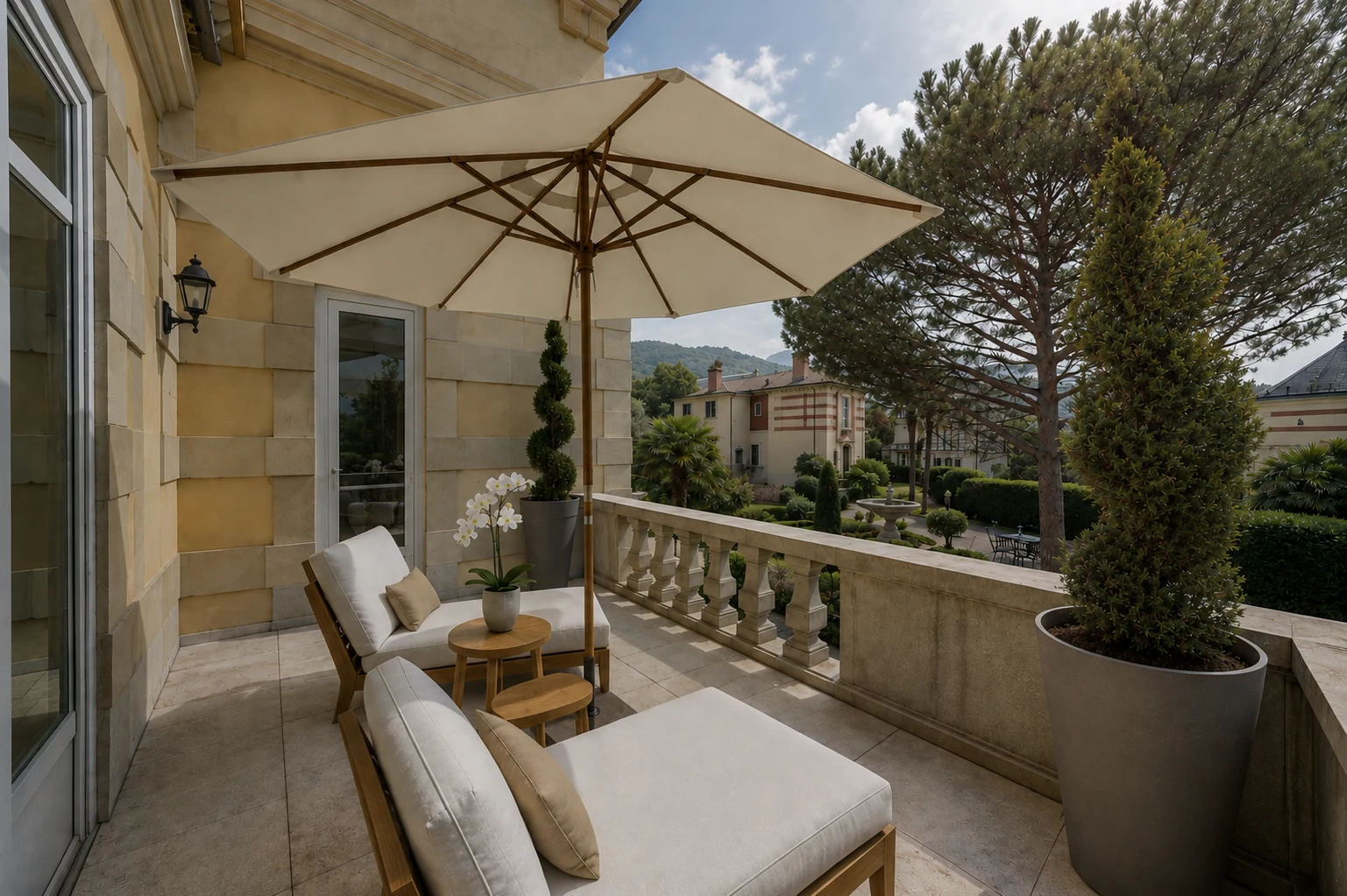 Chambre élégante avec détails classiques et lumière naturelle dans une villa historique à Montreux